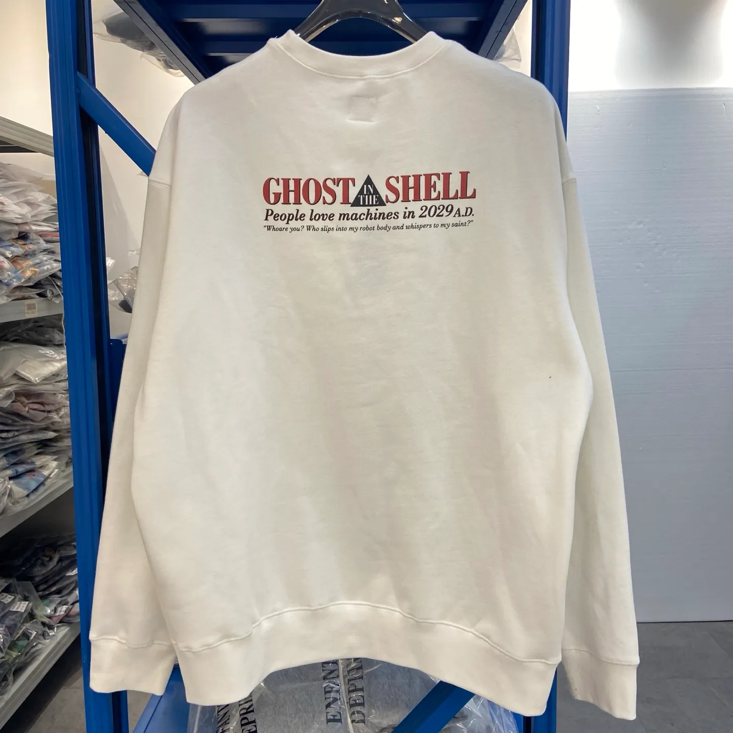 Saint Michael Ghost in the Shell anime character print retro Vintage loose velvet crew neck sweatshirt Fabric: 420g Style number: SM602 Size: S-M-L-XL Color: White Price: P190